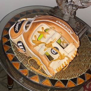 Wilson A2000 baseball/softball glove 11.5